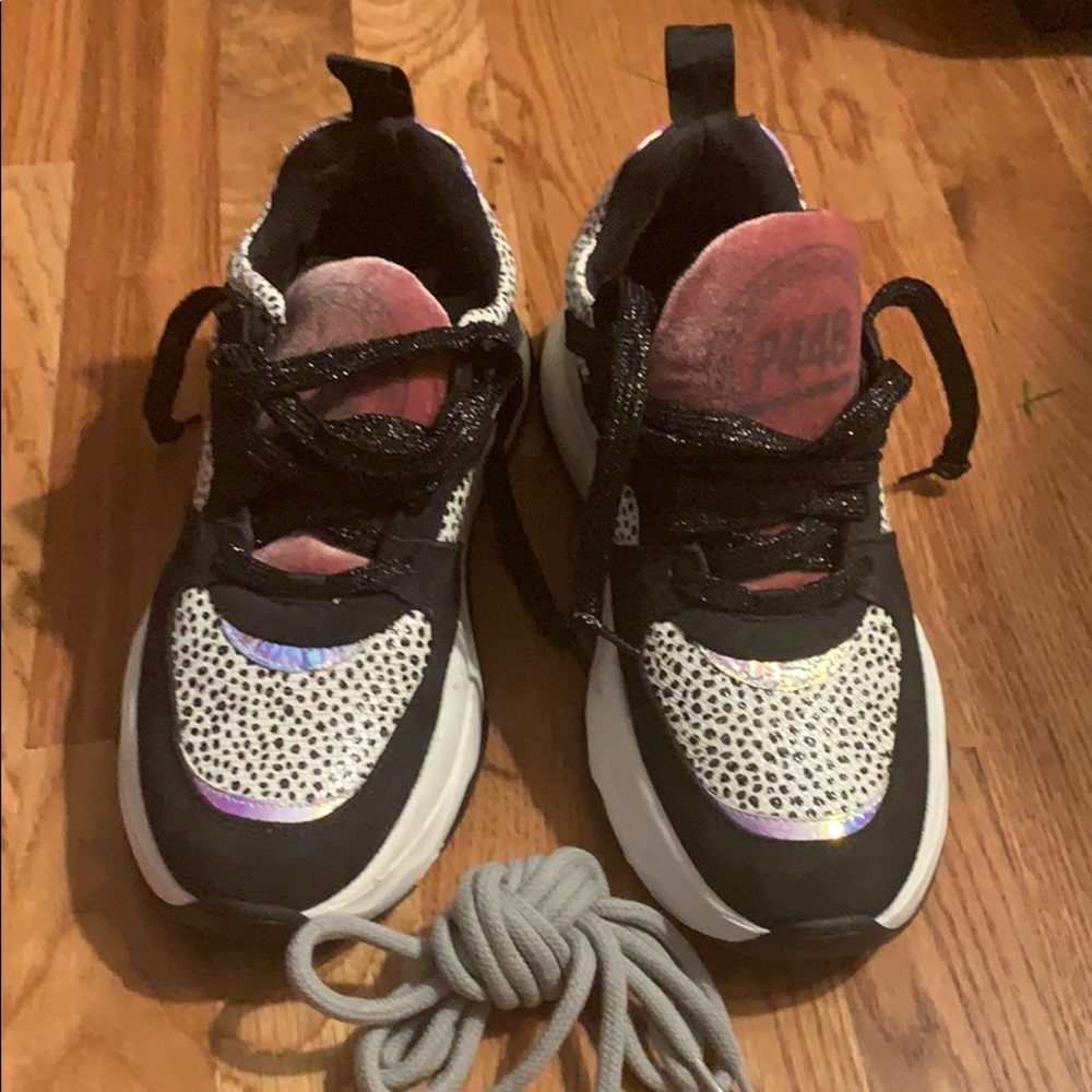 P448 Sneaker